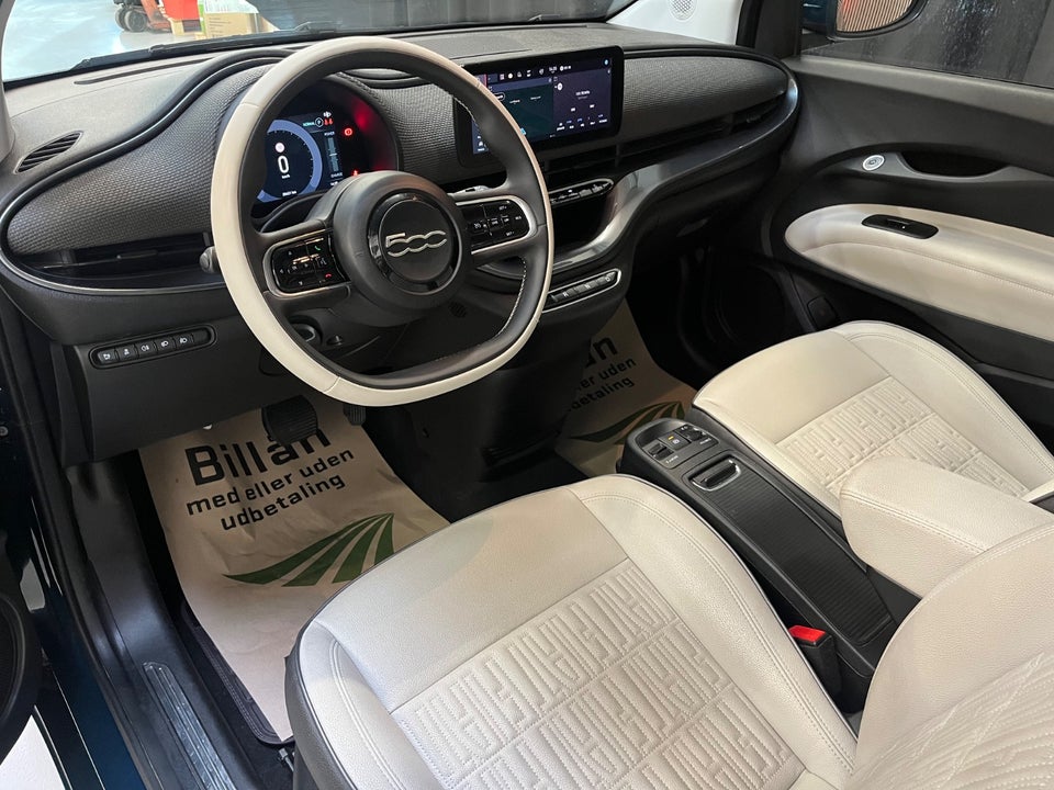 Fiat 500e 42 la Prima Sky 3d