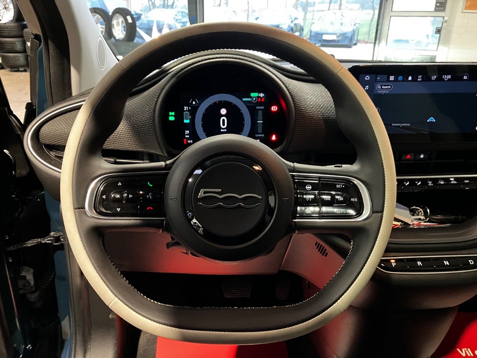 Fiat 500e 42 la Prima 3+1 4d