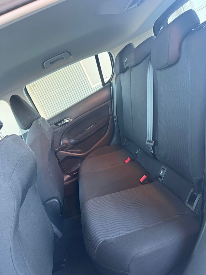 Peugeot 308 1,2 VTi 82 Active 5d