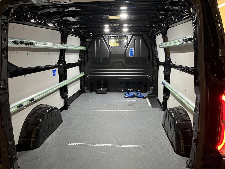 Ford E-Transit Custom 320L 64 Limited