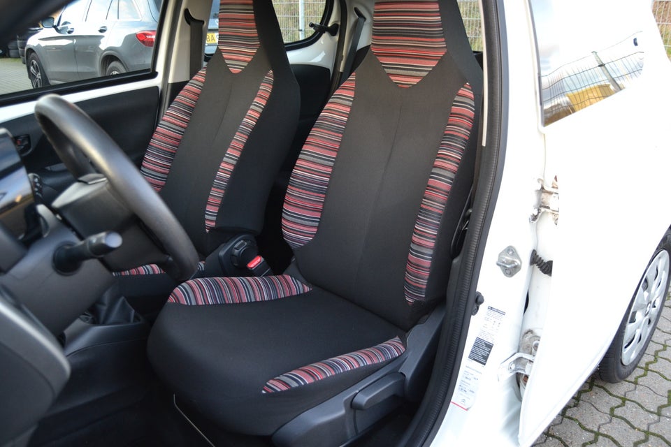 Citroën C1 1,2 PureTech Feel 5d