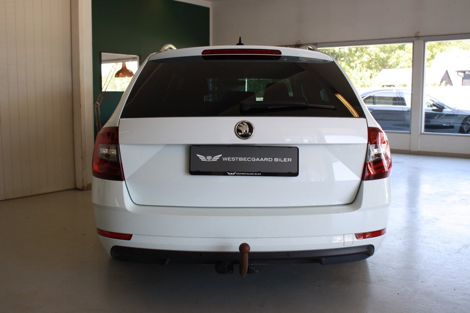 Skoda Octavia 2,0 TDi 150 Drive Combi DSG 5d