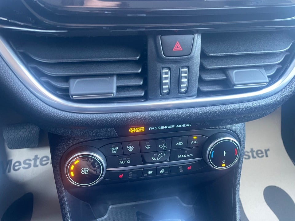 Ford Fiesta 1,0 EcoBoost mHEV Titanium DCT 5d