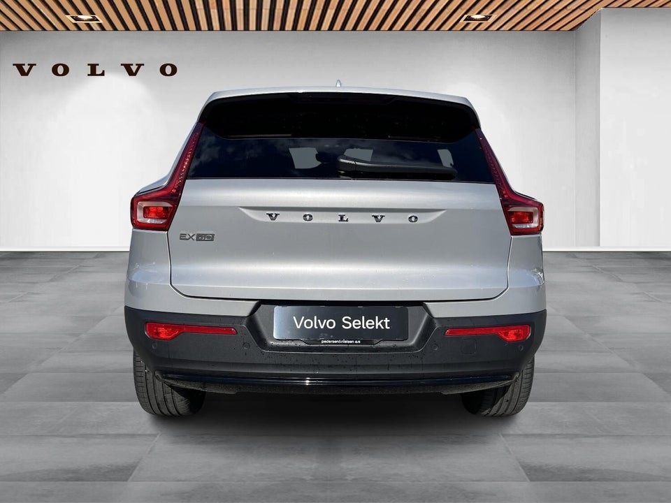 Volvo EX40 Extended Range Core 5d