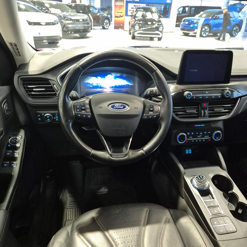 Ford Kuga 2,5 PHEV Vignale CVT 5d