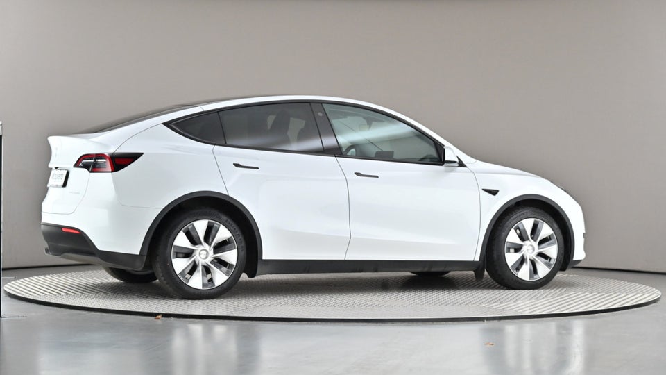 Tesla Model Y Long Range AWD 5d