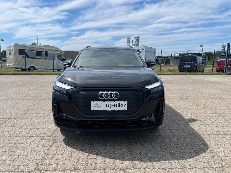 Audi Q4 e-tron 45 Advanced 5d