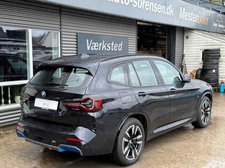 BMW iX3 Charged M-Sport 5d