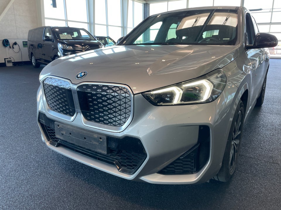 BMW iX1 eDrive20 M-Sport 5d