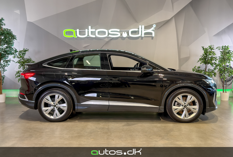 Audi Q4 e-tron 45 S-line Sportback 5d