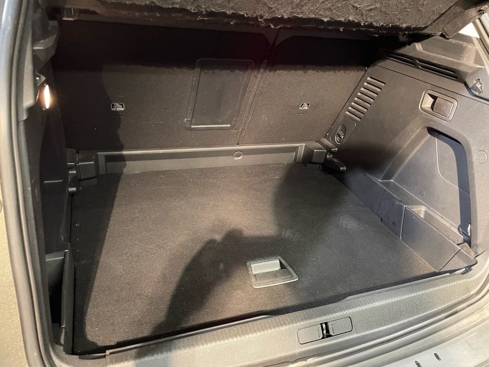 Peugeot 3008 1,6 BlueHDi 120 Allure 5d