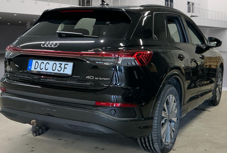 Audi Q4 e-tron 40 Advanced 5d