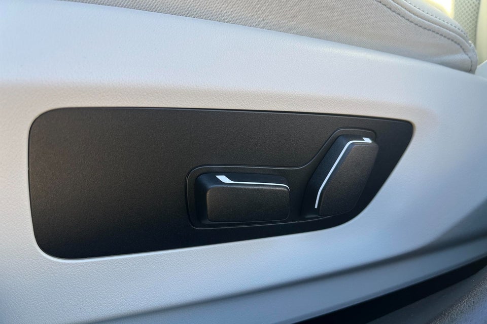 BMW i5 eDrive40 M-Sport 4d