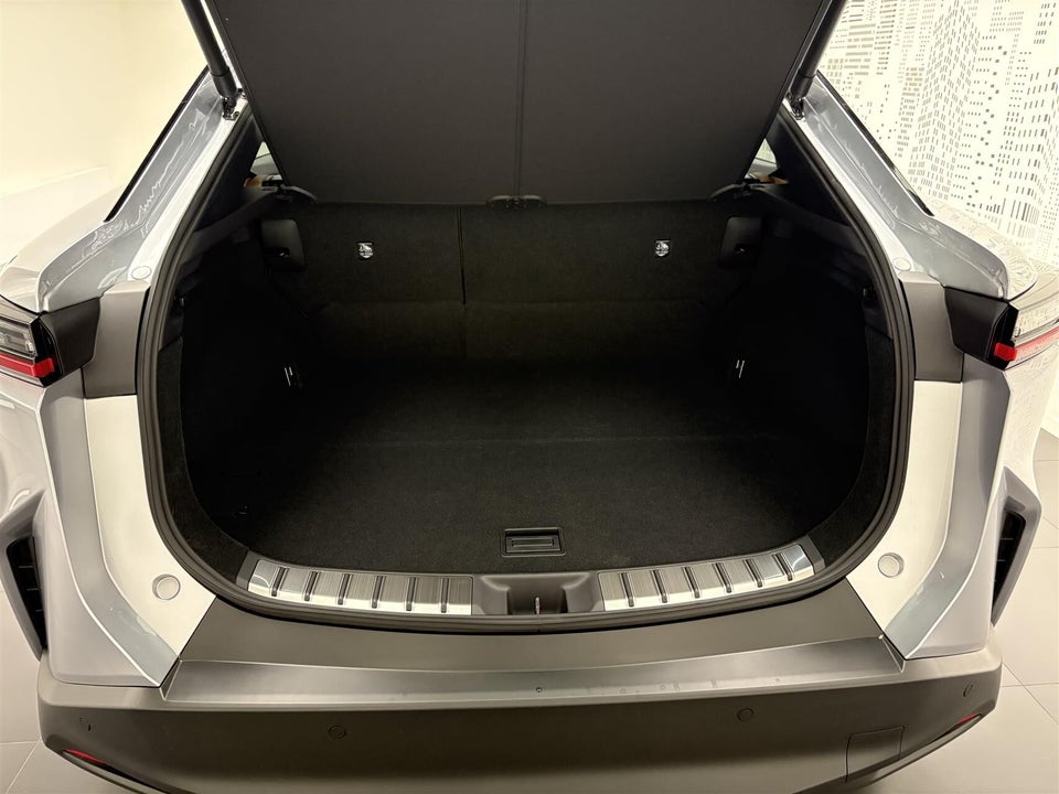 Lexus RZ300e Executive 5d