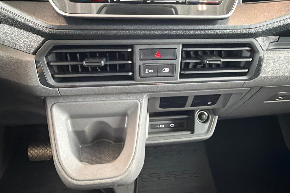 VW Crafter 35 2,0 TDi 177 Kassevogn L3H3 aut.