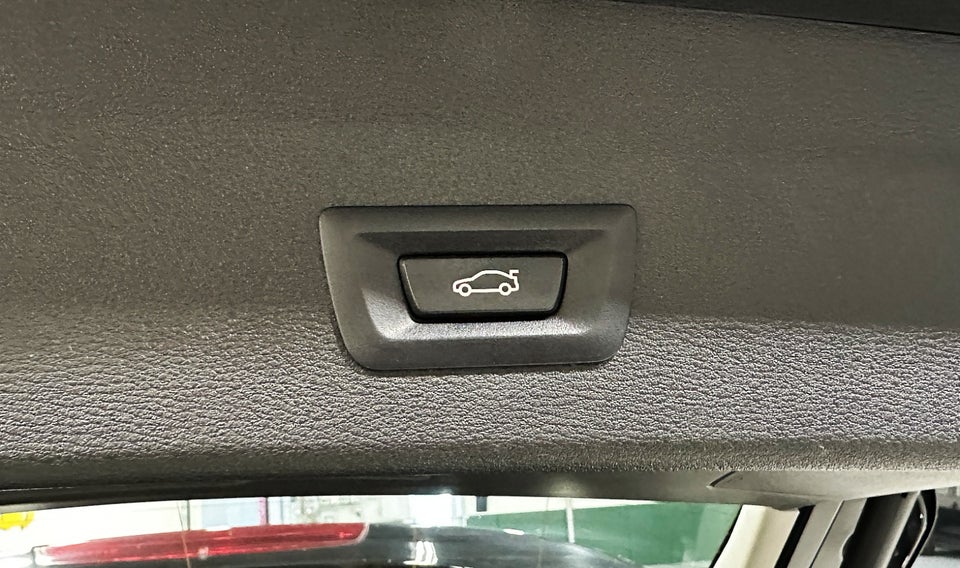 BMW X1 2,0 sDrive20d Advantage aut. 5d