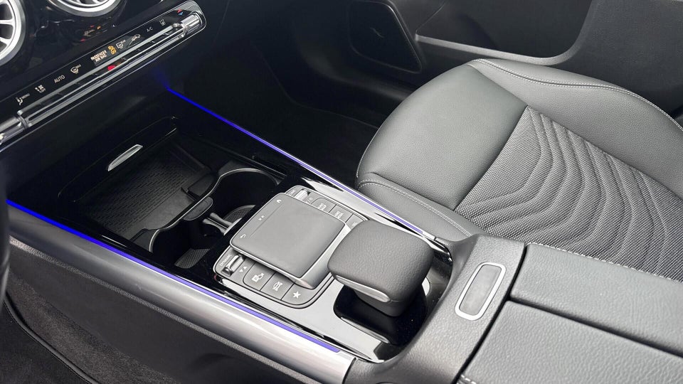 Mercedes EQA250 Progressive 5d