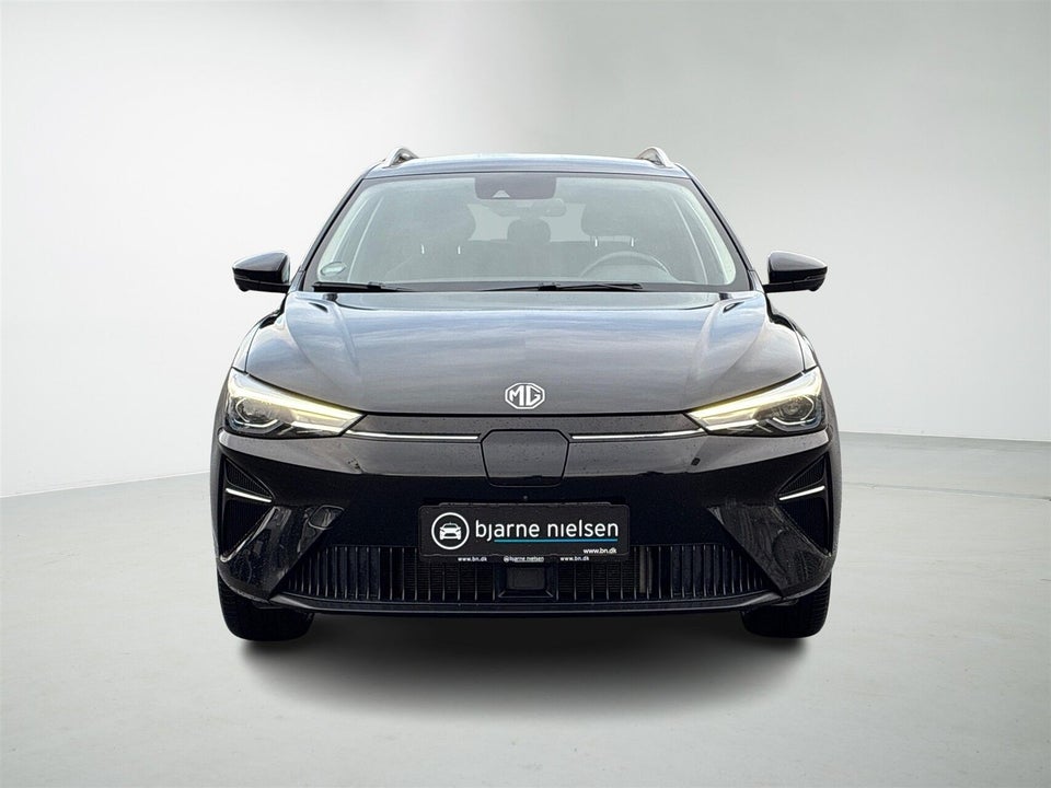 MG MG5 61 Luxury 5d