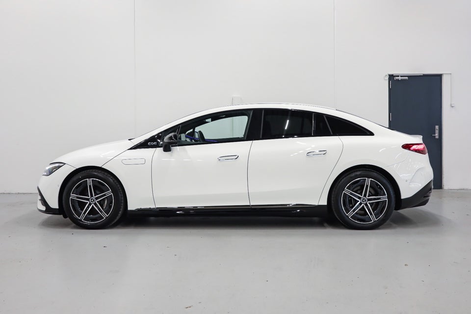 Mercedes EQE350 AMG Line 4d