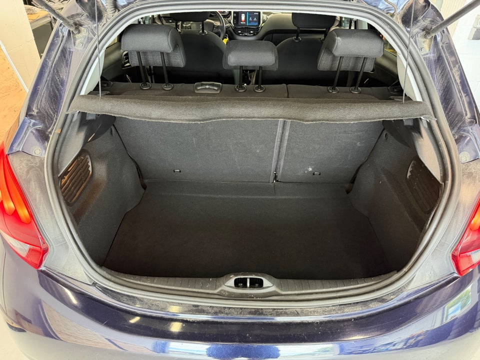 Peugeot 208 1,6 BlueHDi 100 Envy 5d