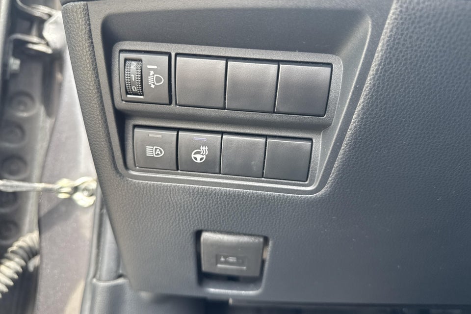 Toyota Yaris 1,5 Hybrid H3 Style e-CVT 5d