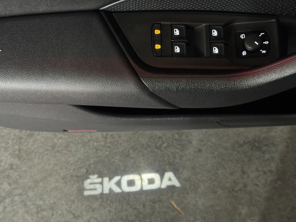 Skoda Octavia 1,4 TSi iV Plus DSG 5d