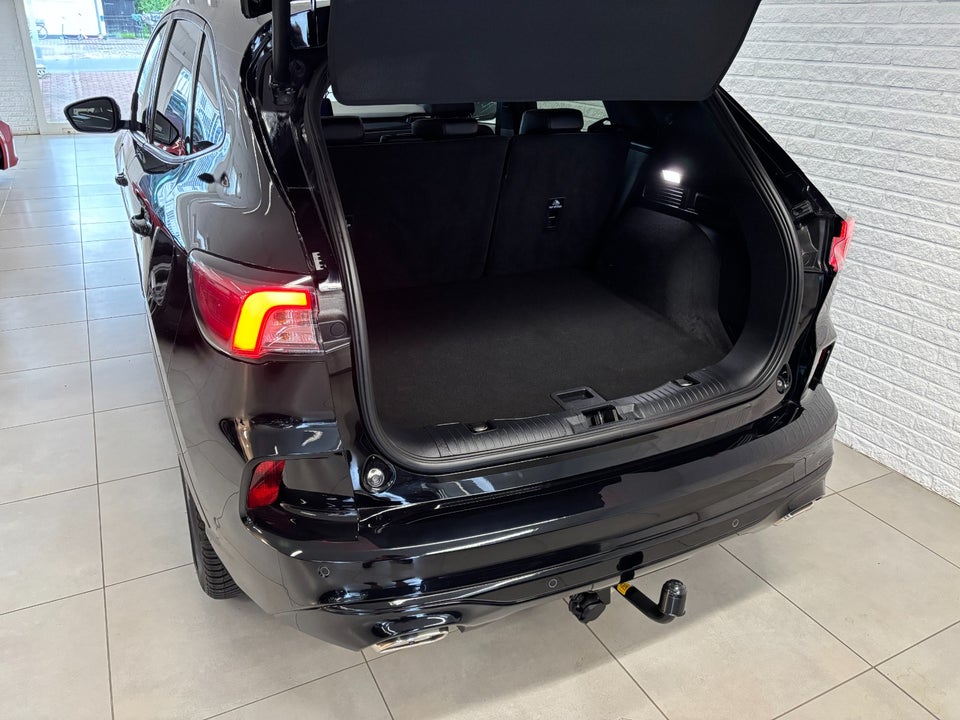 Ford Kuga 2,5 PHEV ST-Line CVT 5d