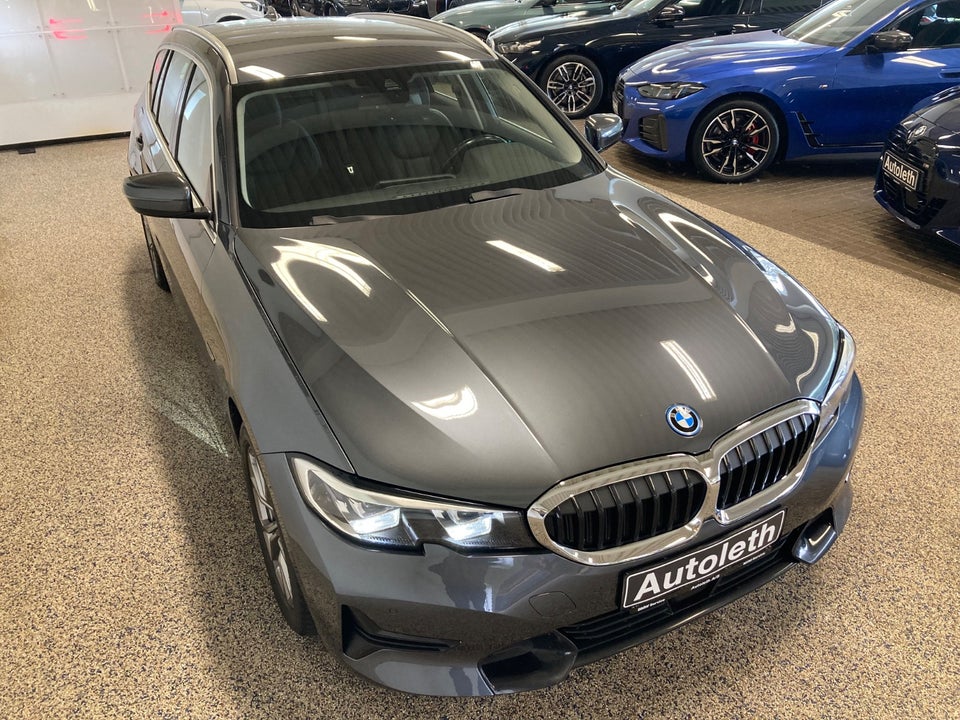 BMW 330e 2,0 Touring Sport Line aut. 5d