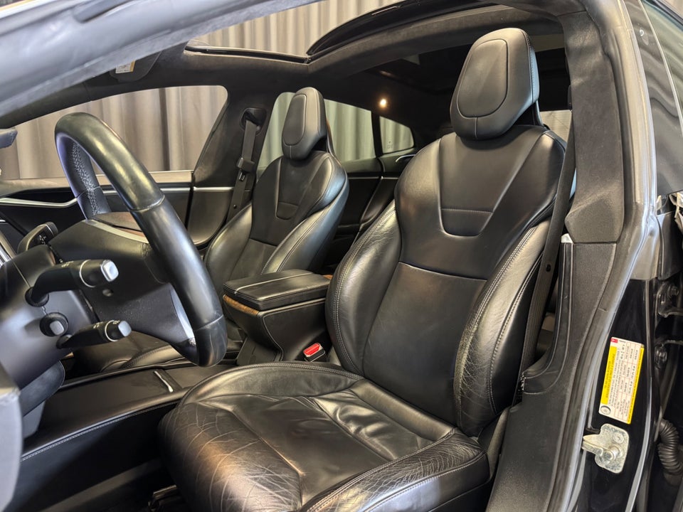 Tesla Model S 75 5d