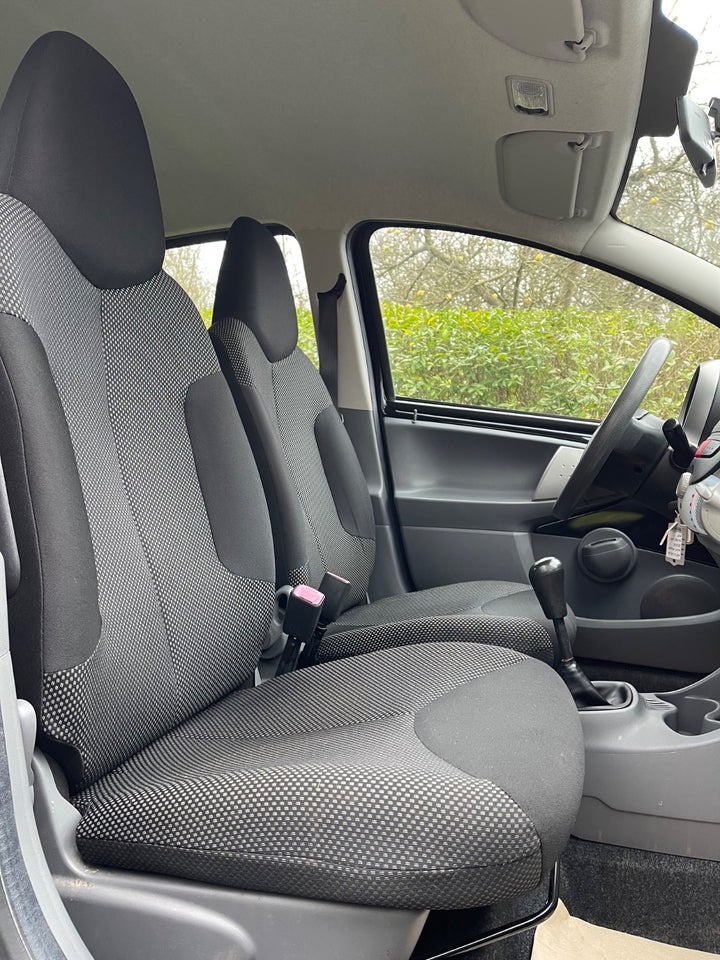 Toyota Aygo 1,0 Black 5d