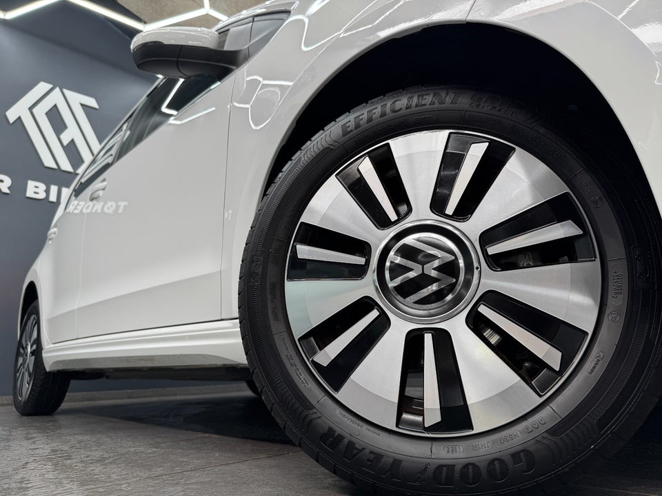 VW e-Up! Move Up! 5d