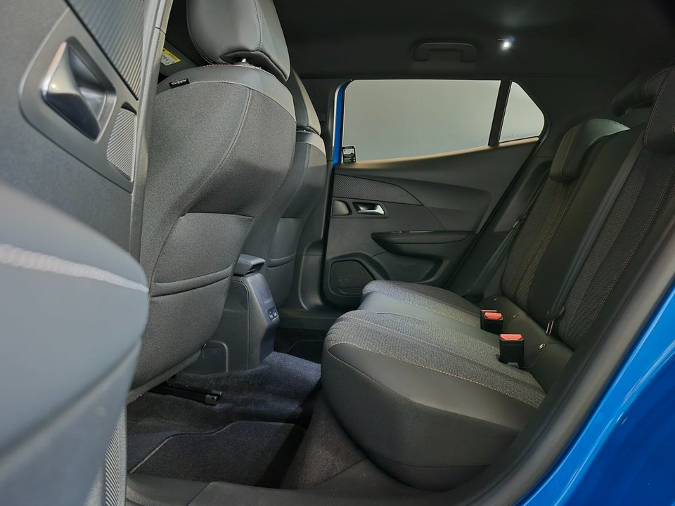 Peugeot 2008 1,2 PureTech 130 Allure EAT8 5d