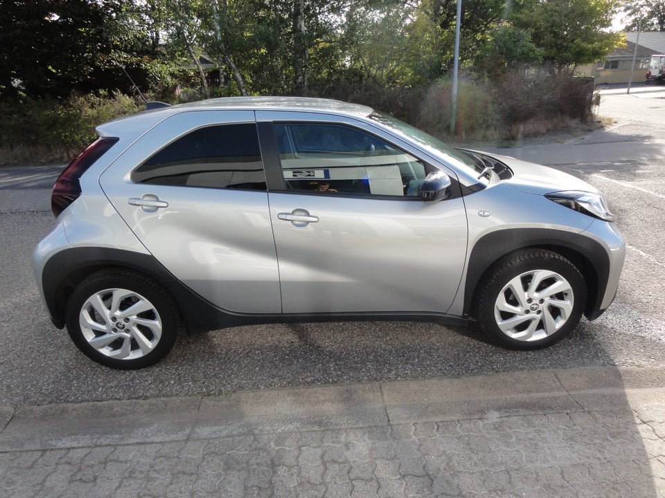 Toyota Aygo X 1,0 Active s-CVT 5d