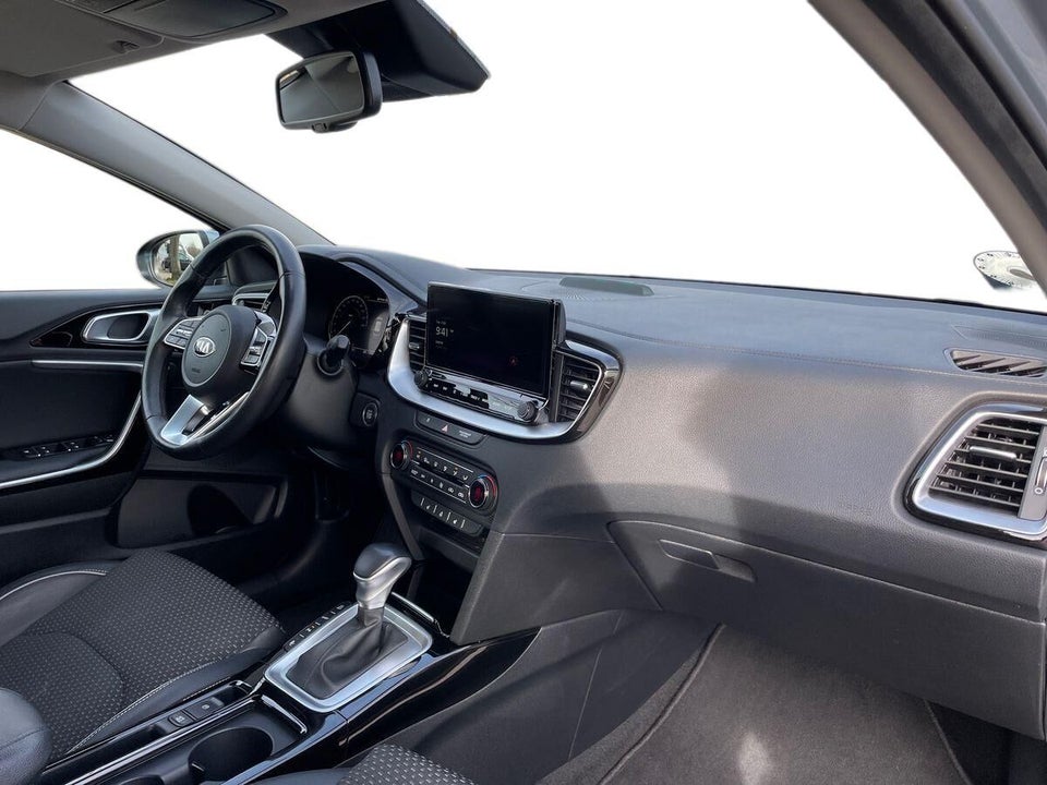 Kia XCeed 1,6 PHEV Upgrade Intro DCT 5d