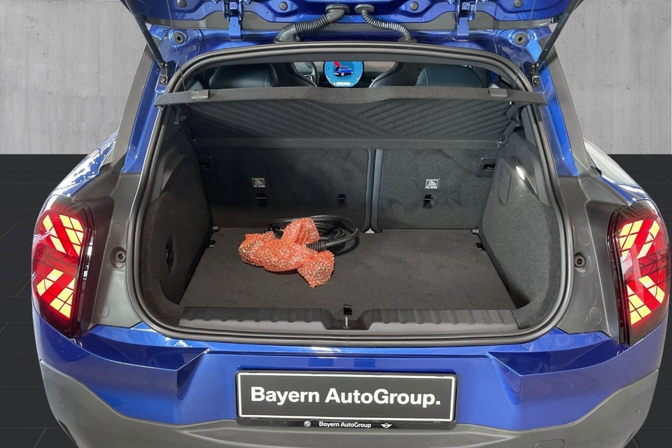 MINI Aceman E Favoured Trim M 5d