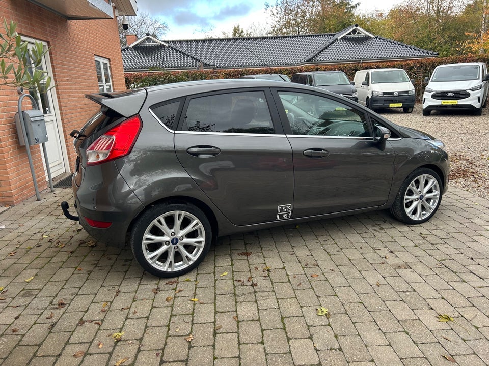 Ford Fiesta 1,0 SCTi 125 Titanium Van 5d
