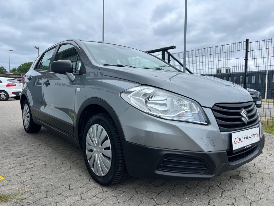 Suzuki S-Cross 1,6 Active CVT 5d