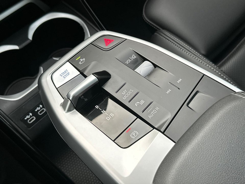 BMW iX1 xDrive30 M-Sport 5d