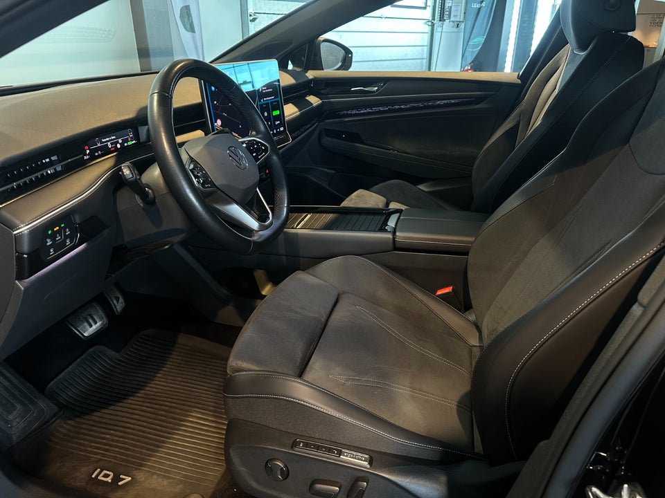VW ID.7 77 Pro Tourer 5d