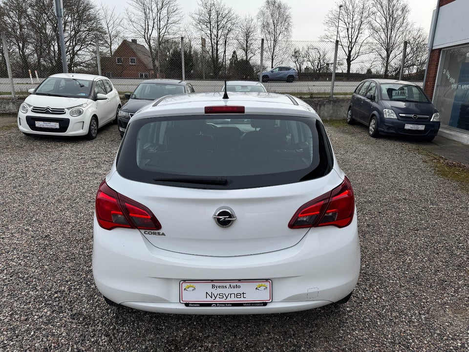 Opel Corsa 1,4 Essentia 5d