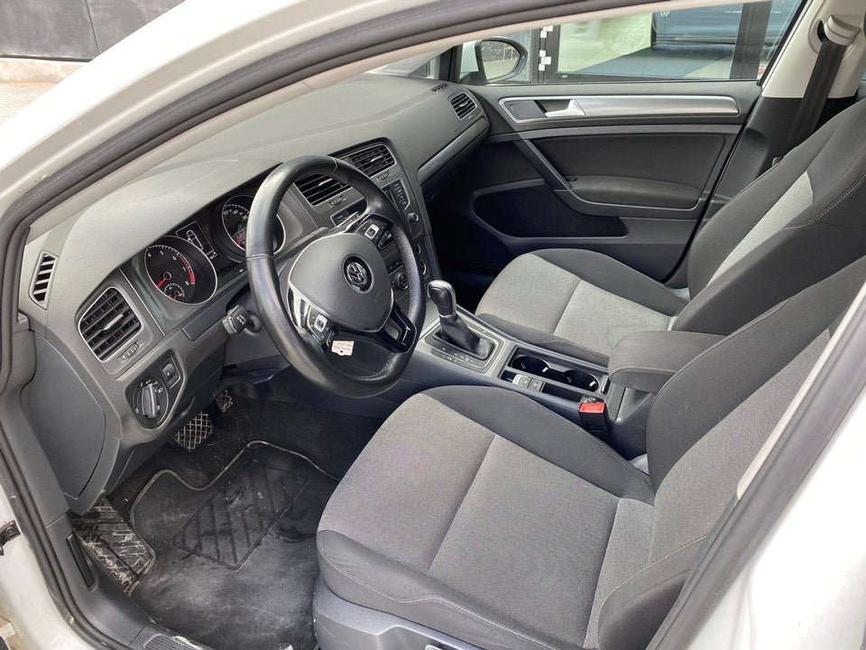 VW Golf VII 1,4 TSi 125 Comfortline DSG BMT 5d