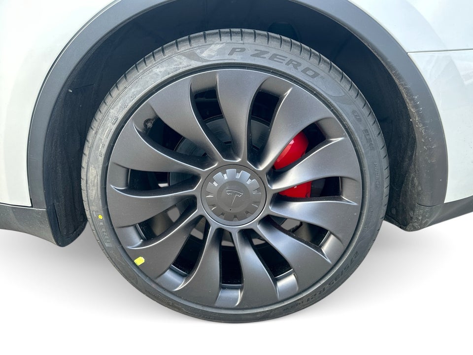 Tesla Model Y Performance AWD 5d
