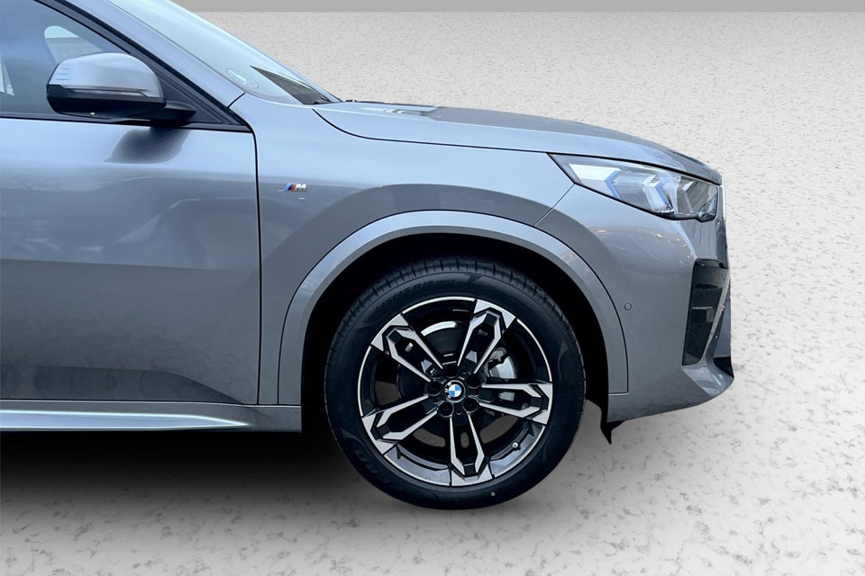 BMW iX2 eDrive20 M-Sport 5d