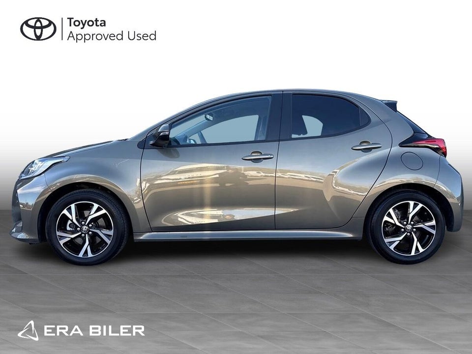 Toyota Yaris 1,5 Hybrid Style e-CVT Van 5d