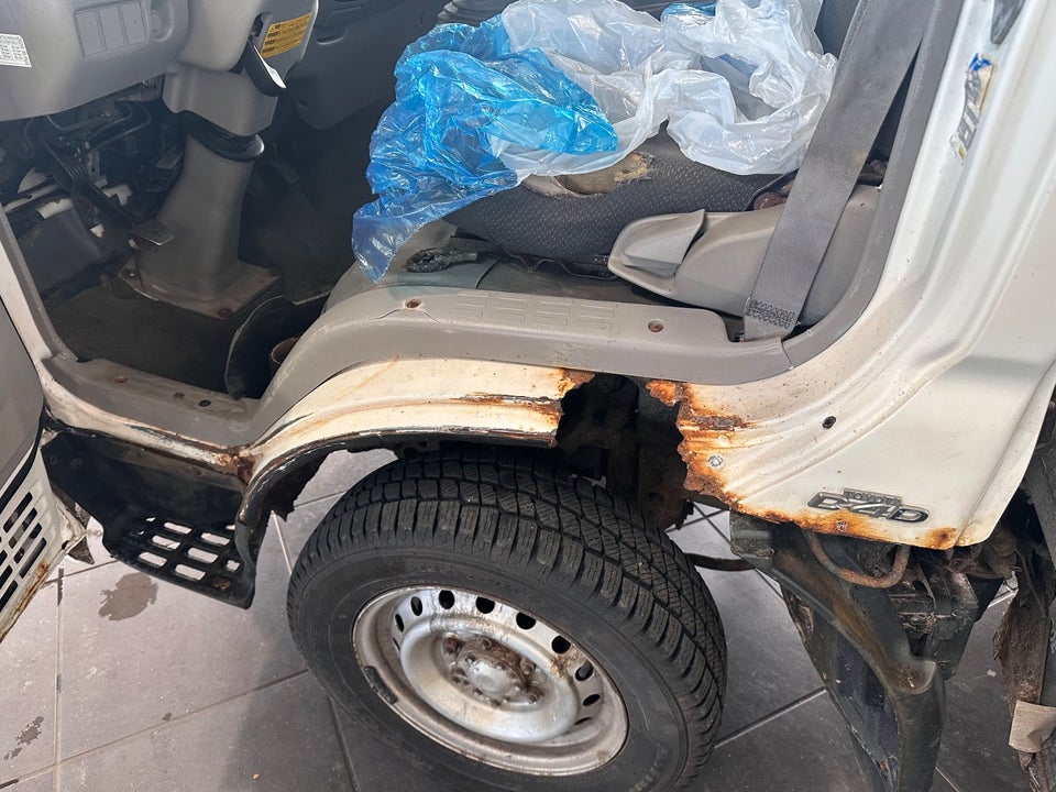 Toyota Dyna 100 2,5 D-4D S.Kab m/alulad 2d