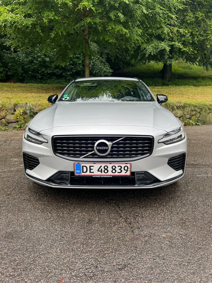 Volvo V60 2,0 T6 ReCharge R-Design aut. AWD 5d