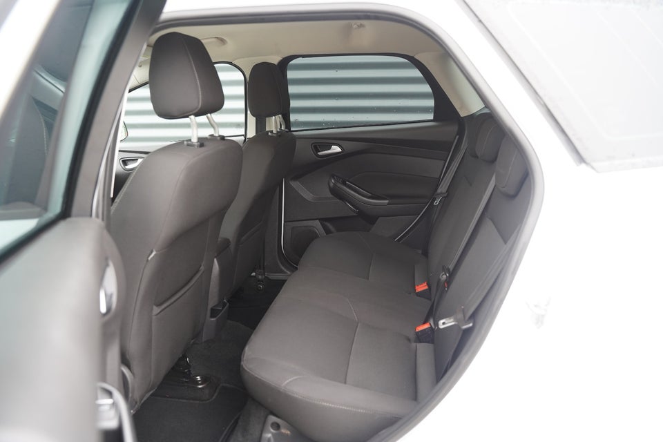 Ford Focus 1,0 SCTi 125 Business stc. 5d