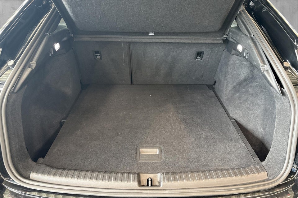 Audi Q4 e-tron 40 S-line Sportback 5d