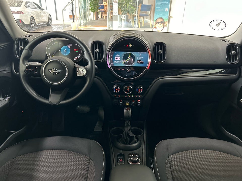 MINI Countryman Cooper SE 1,5 Essential aut. ALL4 5d