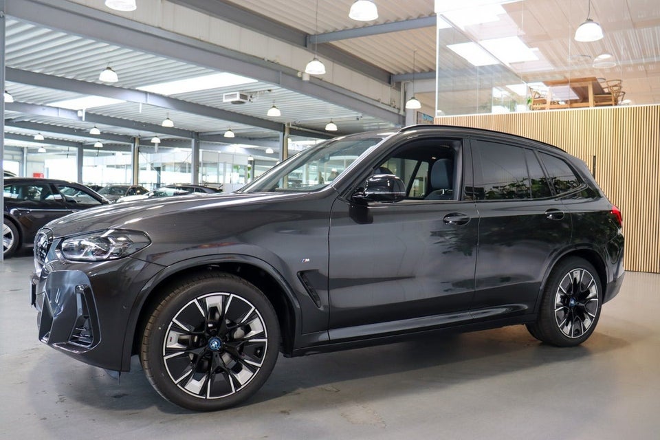 BMW iX3 Charged Plus M-Sport 5d